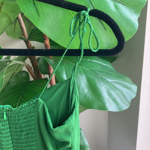 Reformation Juliette emerald green midi wrap dress - Picture 10 of 16